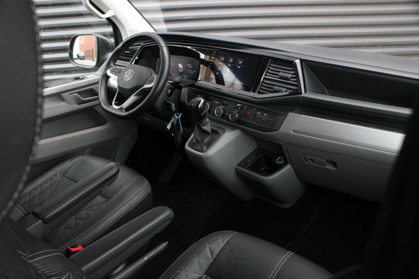 Volkswagen Transporter 2.0 TDI L2H1 BULLI DUBBEL CABINE 204PK 2023 JB-EDIITON / ACTIVE DISPLAY / VERLAGINGSVEREN / APPLE CARPLAY