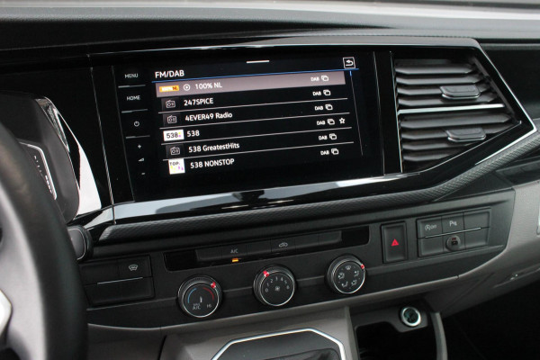 Volkswagen Transporter 2.0 TDI L2H1 BULLI DUBBEL CABINE 204PK 2023 JB-EDIITON / ACTIVE DISPLAY / VERLAGINGSVEREN / APPLE CARPLAY