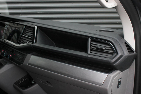 Volkswagen Transporter 2.0 TDI L2H1 BULLI DUBBEL CABINE 204PK 2023 JB-EDIITON / ACTIVE DISPLAY / VERLAGINGSVEREN / APPLE CARPLAY