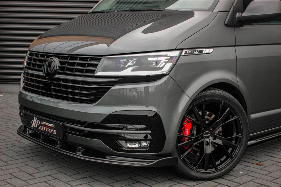 Volkswagen Transporter 2.0 TDI L2H1 BULLI DUBBEL CABINE 204PK 2023 JB-EDIITON / ACTIVE DISPLAY / VERLAGINGSVEREN / APPLE CARPLAY