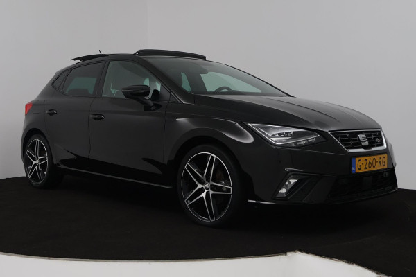 Seat Ibiza 1.0 TSI FR Business Intense (PANORAMADAK, DIGITALE COCKPIT, BEATS AUDIO, ACHTERUITRIJCAMERA, SENSOREN)