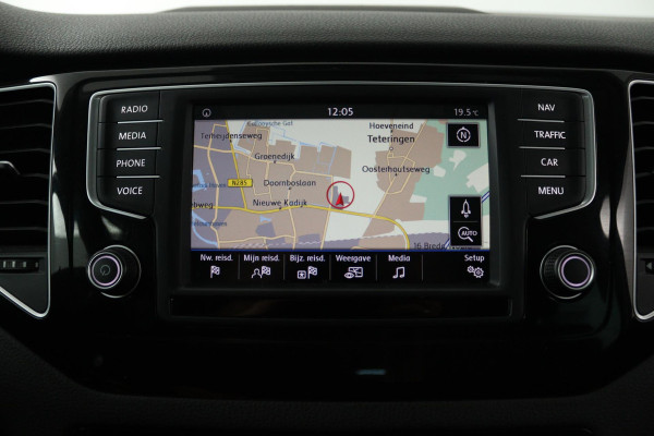 Volkswagen Golf Sportsvan 1.4 TSI Highline (PANORAMADAK, TREKHAAK, CAMERA, CRUISE ADAPTIEF, STOELVERWARMING, CARPLAY)