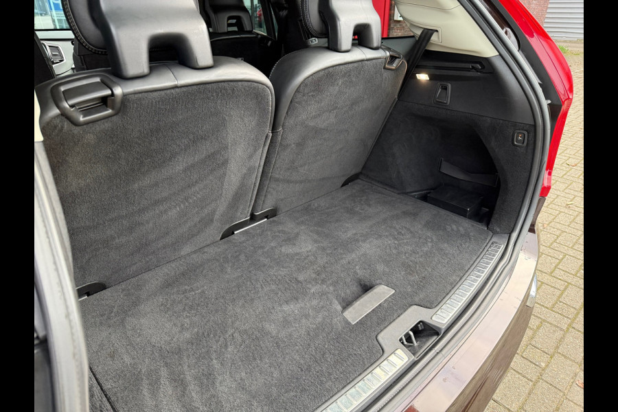 Volvo XC90 2.0 T8 Twin Engine AWD Inscription - Automaat - Leder - Navi - Camera