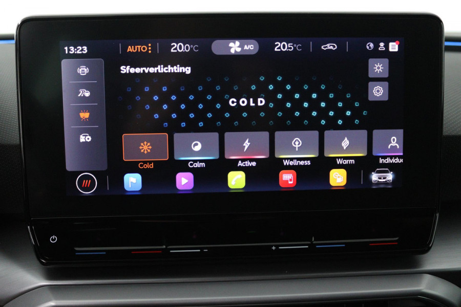 Seat Leon Sportstourer 1.5 TSI FR Business Intense (TREKHAAK, DIGITALE COCKPIT, CAMERA, SFEERVERLICHTING, PARKEERSENSOREN)