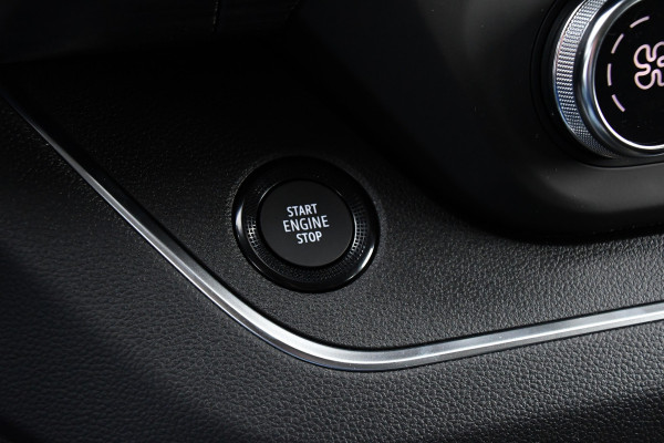 Renault Trafic 2.0 170 L2H1 Extra DC Facelift! 3 x Leverbaar, Virtual, Cruise, Carplay, Stoelverwarming, Clima, Automaat, LED, 170PK, 2 x Schuifdeur, Uniek!