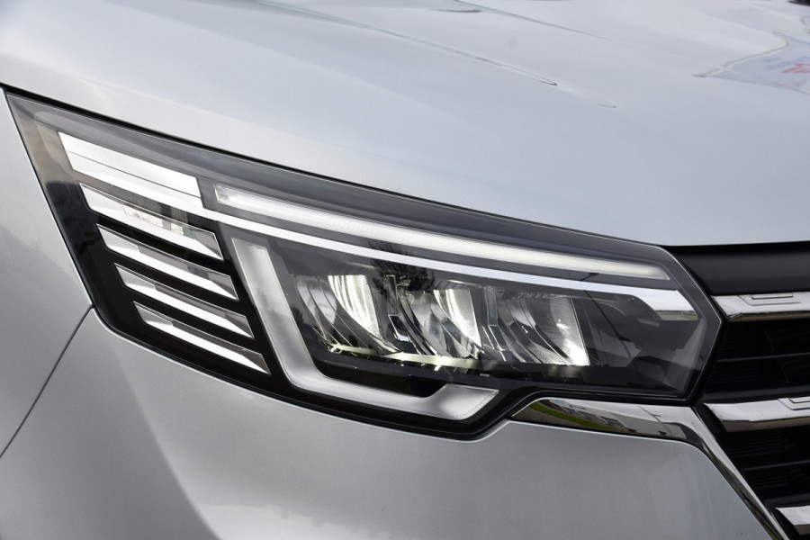 Renault Trafic 2.0 170 L2H1 Extra DC Facelift! 3 x Leverbaar, Virtual, Cruise, Carplay, Stoelverwarming, Clima, Automaat, LED, 170PK, 2 x Schuifdeur, Uniek!