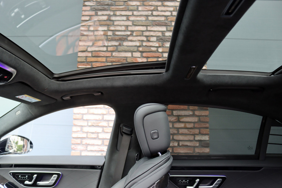 Mercedes-Benz S-Klasse 400d 4MATIC Lang AMG Line Aut9 | Airmatic | Achterasbesturing | Distronic+ | Zonweringspakket | Burmester | Stoelventilatie | Verwarmd Stuurwiel | HUD | Vlakkenverwarming |