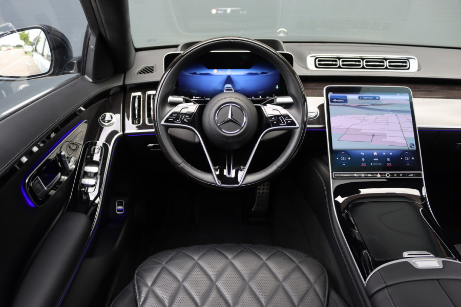 Mercedes-Benz S-Klasse 400d 4MATIC Lang AMG Line Aut9 | Airmatic | Achterasbesturing | Distronic+ | Zonweringspakket | Burmester | Stoelventilatie | Verwarmd Stuurwiel | HUD | Vlakkenverwarming |