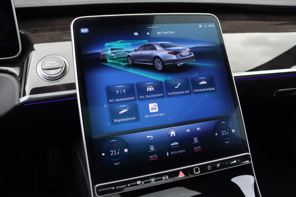 Mercedes-Benz S-Klasse 400d 4MATIC Lang AMG Line Aut9 | Airmatic | Achterasbesturing | Distronic+ | Zonweringspakket | Burmester | Stoelventilatie | Verwarmd Stuurwiel | HUD | Vlakkenverwarming |