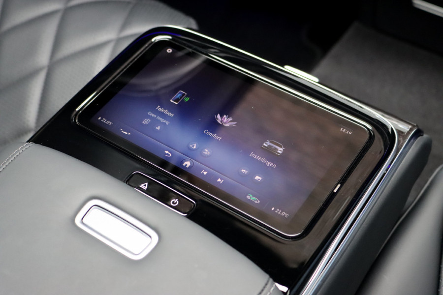 Mercedes-Benz S-Klasse 400d 4MATIC Lang AMG Line Aut9 | Airmatic | Achterasbesturing | Distronic+ | Zonweringspakket | Burmester | Stoelventilatie | Verwarmd Stuurwiel | HUD | Vlakkenverwarming |