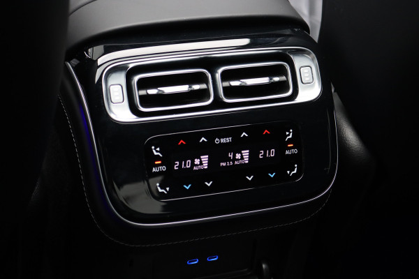 Mercedes-Benz S-Klasse 400d 4MATIC Lang AMG Line Aut9 | Airmatic | Achterasbesturing | Distronic+ | Zonweringspakket | Burmester | Stoelventilatie | Verwarmd Stuurwiel | HUD | Vlakkenverwarming |