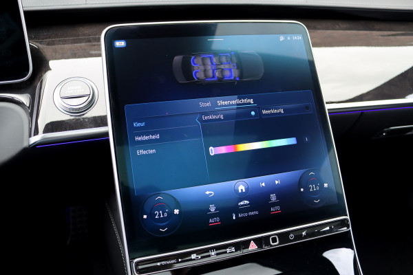 Mercedes-Benz S-Klasse 400d 4MATIC Lang AMG Line Aut9 | Airmatic | Achterasbesturing | Distronic+ | Zonweringspakket | Burmester | Stoelventilatie | Verwarmd Stuurwiel | HUD | Vlakkenverwarming |