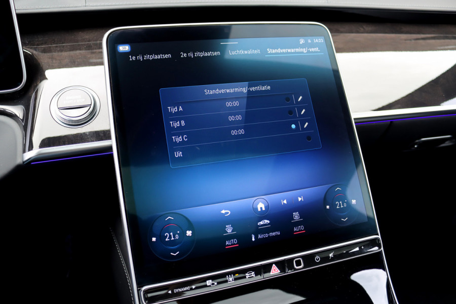 Mercedes-Benz S-Klasse 400d 4MATIC Lang AMG Line Aut9 | Airmatic | Achterasbesturing | Distronic+ | Zonweringspakket | Burmester | Stoelventilatie | Verwarmd Stuurwiel | HUD | Vlakkenverwarming |