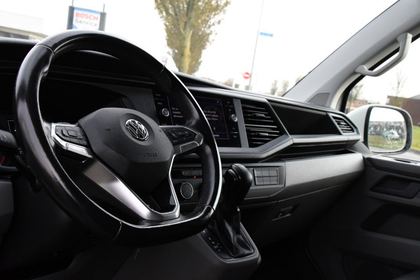 Volkswagen Transporter 2.0 TDI L2H1 30 Bulli Edition Cruise, Carplay, 150PK, Automaat, Sensoren, LED, PDC, 2 x Schuifdeur, Trekhaak, UNIEK!