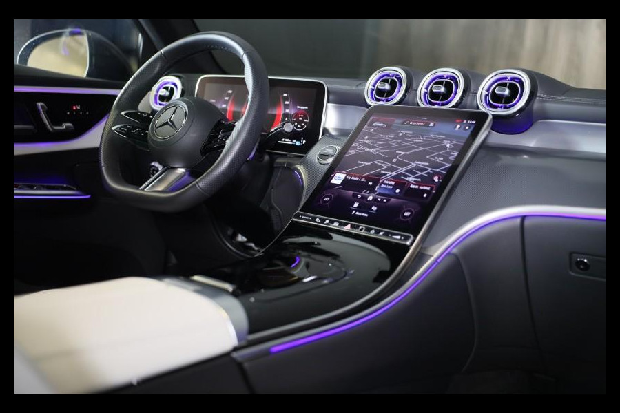 Mercedes-Benz GLC 400e 4MATIC AMG 63 Look / 360 Camera / Head Up / Memory / Elek Stoelen / Leder / Navi / Led / Pdc / 21 In