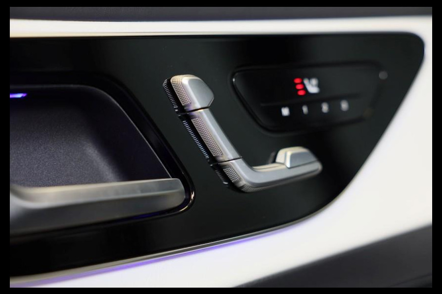 Mercedes-Benz GLC 400e 4MATIC AMG 63 Look / 360 Camera / Head Up / Memory / Elek Stoelen / Leder / Navi / Led / Pdc / 21 In