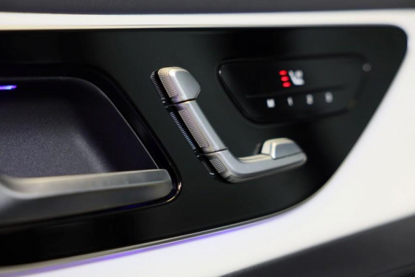 Mercedes-Benz GLC 400e 4MATIC AMG 63 Look / 360 Camera / Head Up / Memory / Elek Stoelen / Leder / Navi / Led / Pdc / 21 In