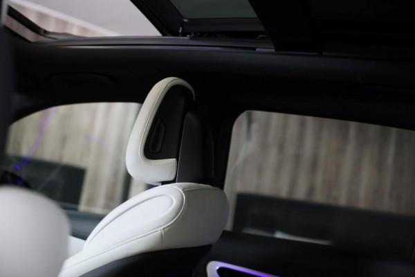 Mercedes-Benz GLC 400e 4MATIC AMG 63 Look / 360 Camera / Head Up / Memory / Elek Stoelen / Leder / Navi / Led / Pdc / 21 In