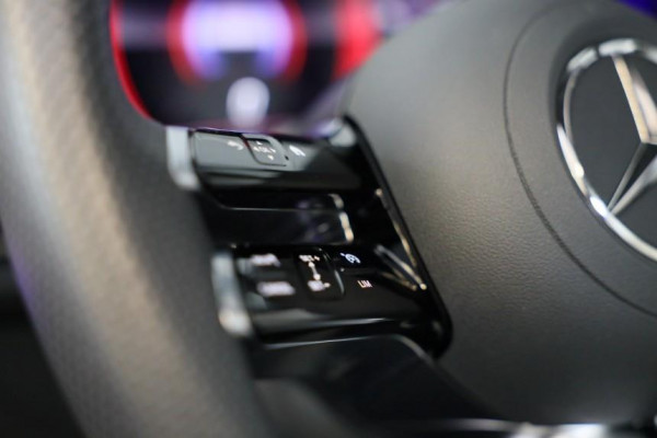 Mercedes-Benz GLC 400e 4MATIC AMG 63 Look / 360 Camera / Head Up / Memory / Elek Stoelen / Leder / Navi / Led / Pdc / 21 In