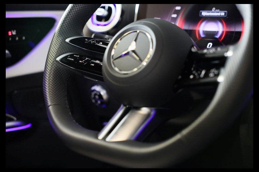 Mercedes-Benz GLC 400e 4MATIC AMG 63 Look / 360 Camera / Head Up / Memory / Elek Stoelen / Leder / Navi / Led / Pdc / 21 In