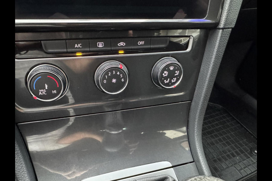 Volkswagen Golf 1.0 TSI 110pk Comfortline CarPlay Navi Elektr.Trekhaak Garantie Airco