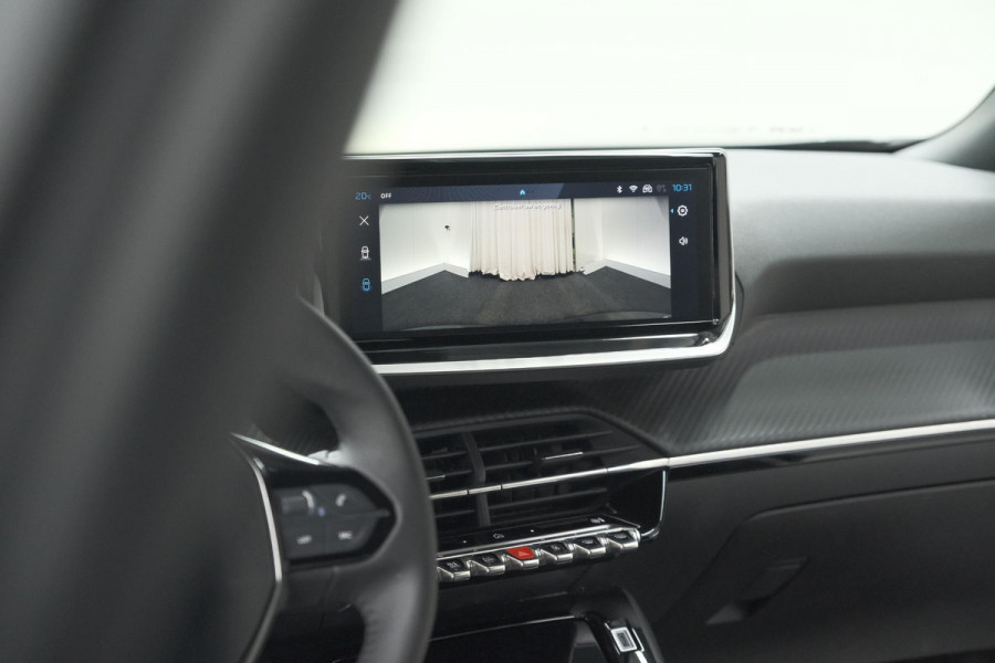 Peugeot 2008 PureTech 100 Allure | Camera | Navigatie | Parkeersensoren | Apple Carplay