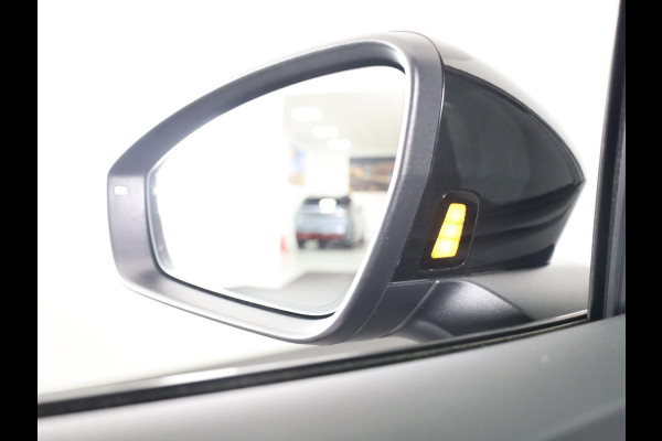 Škoda Elroq 85 Sportline 286 pk | Business Upgrade Pakket PLUS | Led Matrix | Elek achterklep |