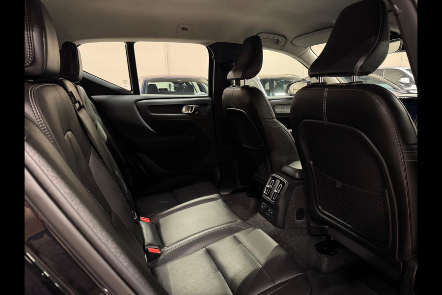 Volvo XC40 1.5 T4 211PK Recharge Plug-In, Navi, Camera, Leder, Voll Led, Trekhaak, 19" Velgen, Adaptief Cruise, Stoel Verwarming