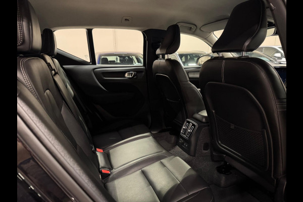 Volvo XC40 1.5 T4 211PK Recharge Plug-In, Navi, Camera, Leder, Voll Led, Trekhaak, 19" Velgen, Adaptief Cruise, Stoel Verwarming