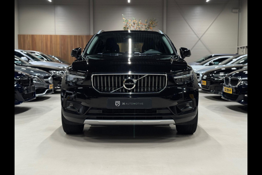 Volvo XC40 1.5 T4 211PK Recharge Plug-In, Navi, Camera, Leder, Voll Led, Trekhaak, 19" Velgen, Adaptief Cruise, Stoel Verwarming