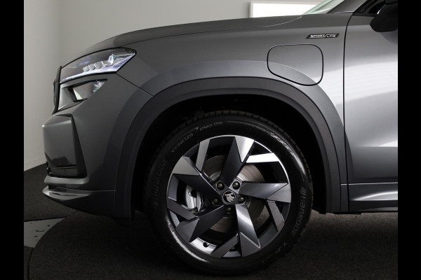 Škoda Kodiaq 1.5 TSI PHEV Sportline Business 204pk | Trekhaak | Panoramadak | Winter pakket |  Blind Spot | Adaptive Cruise | Stoelverwarming | Camera | Light & View