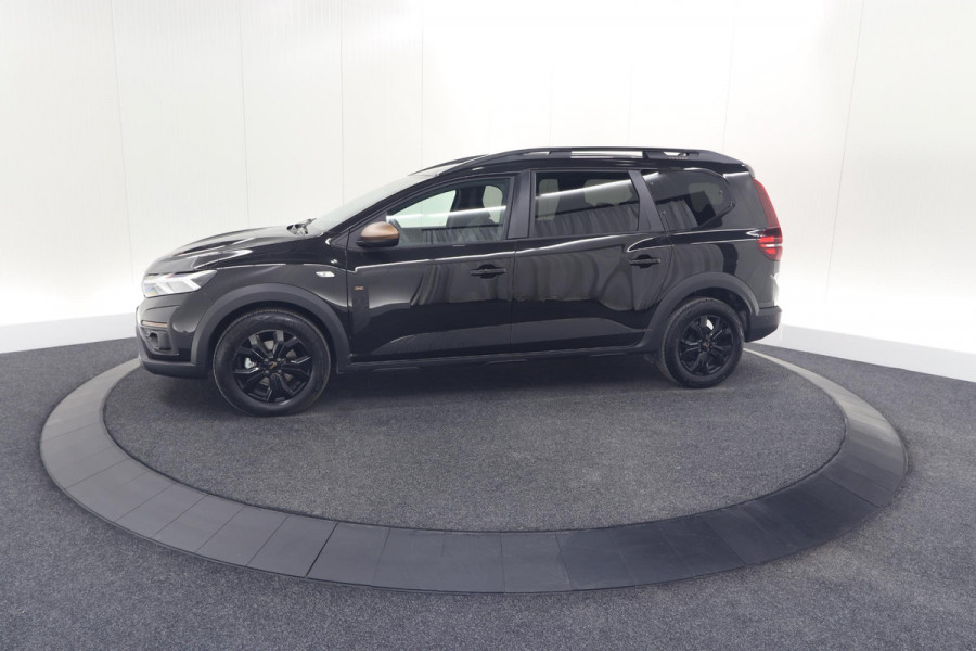 Dacia Jogger TCe 110 Extreme | 7 Zitplaatsen | Camera | Dodehoekdetectie | Stoelverwarming | Apple Carplay