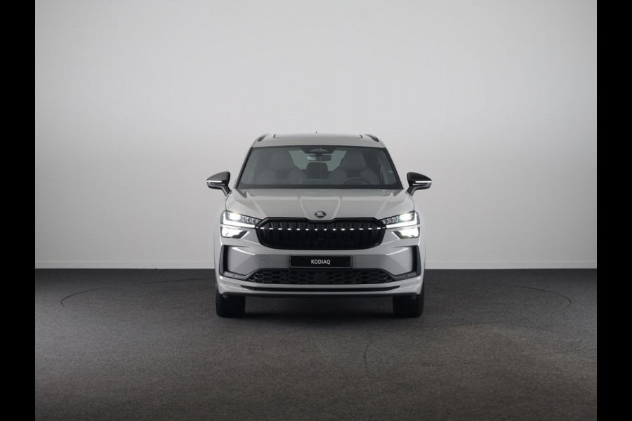 Škoda Kodiaq 1.5 TSI PHEV Sportline Business 204pk | Trekhaak | Panoramadak | Light & View pakket