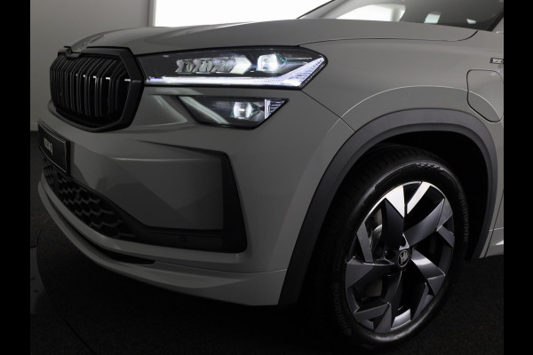Škoda Kodiaq 1.5 TSI PHEV Sportline Business 204pk | Trekhaak | Panoramadak | Light & View pakket