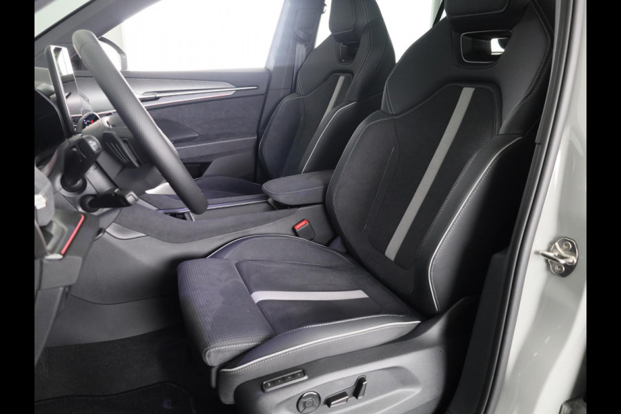 Škoda Kodiaq 1.5 TSI PHEV Sportline Business 204pk | Trekhaak | Winterpakket | Panoramadak | Light & View pakket