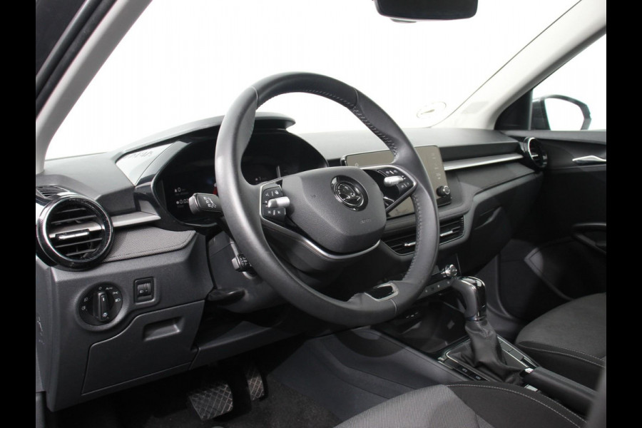 Škoda Fabia 1.0 TSI 110pk Automaat Selection Climate control | Adaptieve cruise control | Lane assist | Parkeersensoren achter | Stuurverwarming | Stoel verwarming | Apple Carplay/ Android Auto