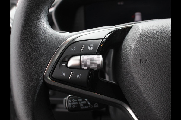 Škoda Fabia 1.0 TSI 110pk Automaat Selection Climate control | Adaptieve cruise control | Lane assist | Parkeersensoren achter | Stuurverwarming | Stoel verwarming | Apple Carplay/ Android Auto