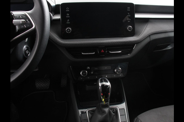 Škoda Fabia 1.0 TSI 110pk Automaat Selection Climate control | Adaptieve cruise control | Lane assist | Parkeersensoren achter | Stuurverwarming | Stoel verwarming | Apple Carplay/ Android Auto