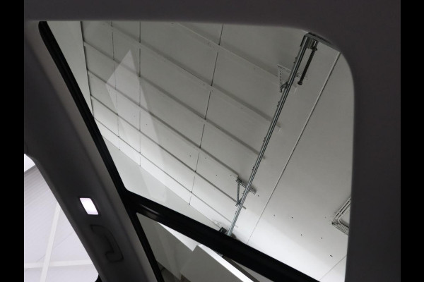 Aiways U5 63 kWh Premium | Panoramadak | Leder | Stoelverwarming | Adaptive cruise | Carplay | 360 camera | Full LED | Keyless