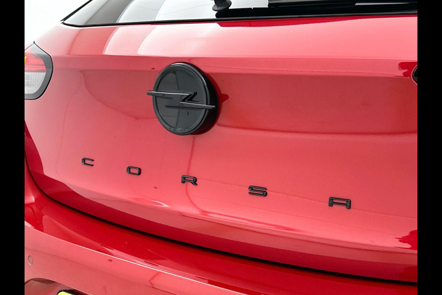 Opel Corsa 1.2 Turbo 136pk Hybrid GS Auto. | Navigatie | Apple Carplay/Android Auto | Camera | Parkeersensoren | Cruise Control | Dodehoek assistent | Stoel- en stuurverwarming | Full-LED-Matrix-koplamp | Airco | Lichtmetalen velgen