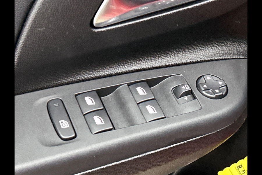 Opel Corsa 1.2 Turbo 136pk Hybrid GS Auto. | Navigatie | Apple Carplay/Android Auto | Camera | Parkeersensoren | Cruise Control | Dodehoek assistent | Stoel- en stuurverwarming | Full-LED-Matrix-koplamp | Airco | Lichtmetalen velgen