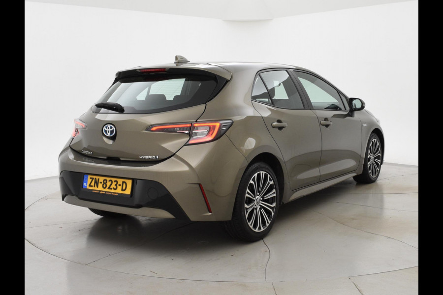 Toyota Corolla 1.8 HYBRID FIRST EDITION *BTW* + ADAPTIVE CRUISE / 17 INCH / LED / NAVIGATIE