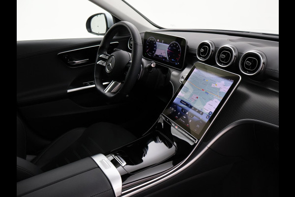 Mercedes-Benz C-Klasse 180 AMG LINE SEDAN + SFEERVERLICHTING | CAMERA | STOELVERW.