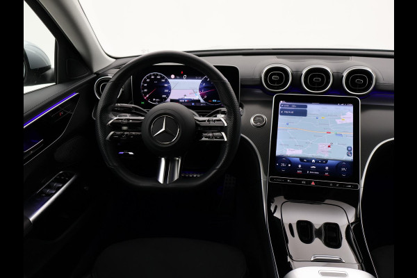 Mercedes-Benz C-Klasse 180 AMG LINE SEDAN + SFEERVERLICHTING | CAMERA | STOELVERW.