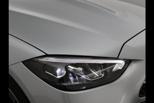 Mercedes-Benz C-Klasse 180 AMG LINE SEDAN + SFEERVERLICHTING | CAMERA | STOELVERW.