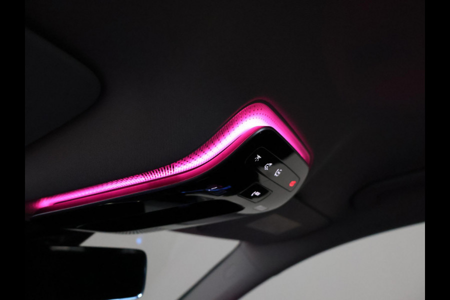 Mercedes-Benz C-Klasse 180 AMG LINE SEDAN + SFEERVERLICHTING | CAMERA | STOELVERW.