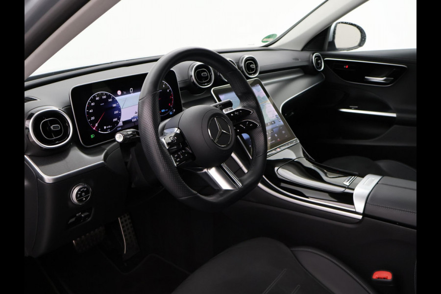 Mercedes-Benz C-Klasse 180 AMG LINE SEDAN + SFEERVERLICHTING | CAMERA | STOELVERW.