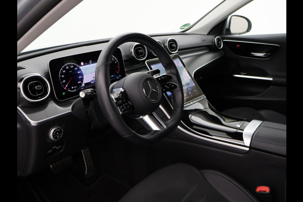 Mercedes-Benz C-Klasse 180 AMG LINE SEDAN + SFEERVERLICHTING | CAMERA | STOELVERW.