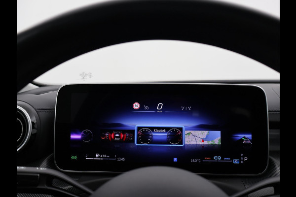 Mercedes-Benz C-Klasse 180 AMG LINE SEDAN + SFEERVERLICHTING | CAMERA | STOELVERW.