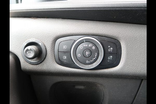 Ford Transit 350 2.0 TDCI L4H3 RWD + APPLE CARPLAY / CAMERA / CRUISE / CLIMATE CONTROL